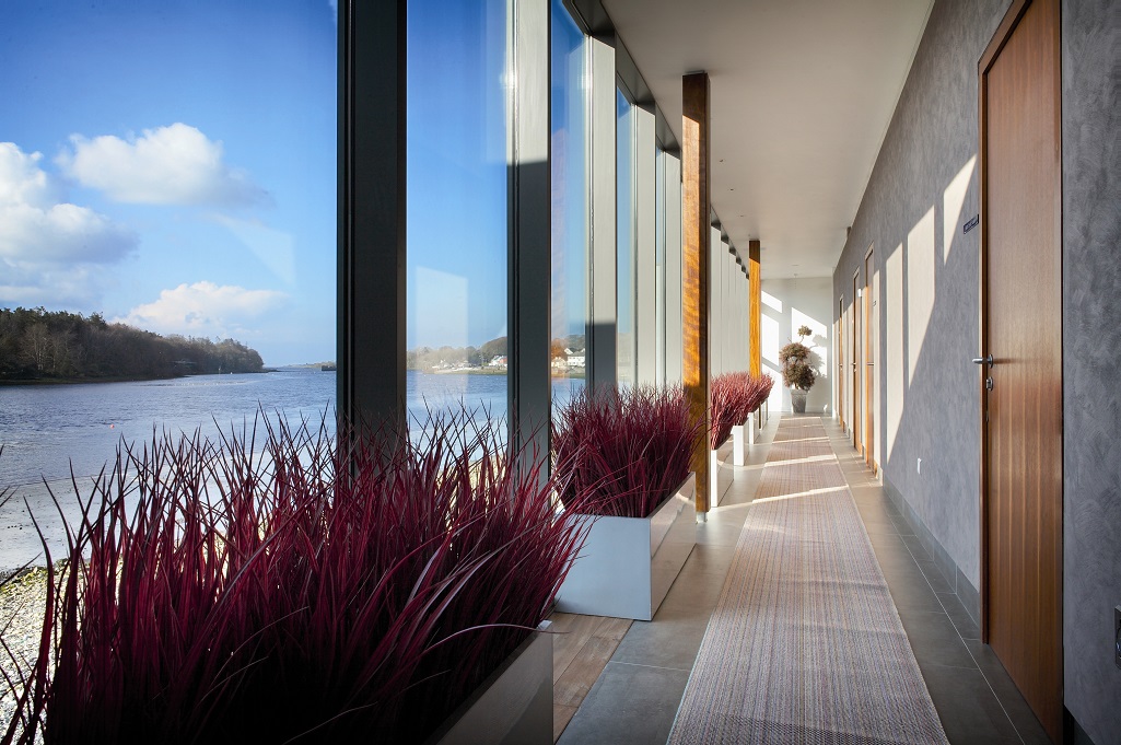 Win B&B with a Hot Oil Back, Neck and Shoulder Massage for 2 worth €300